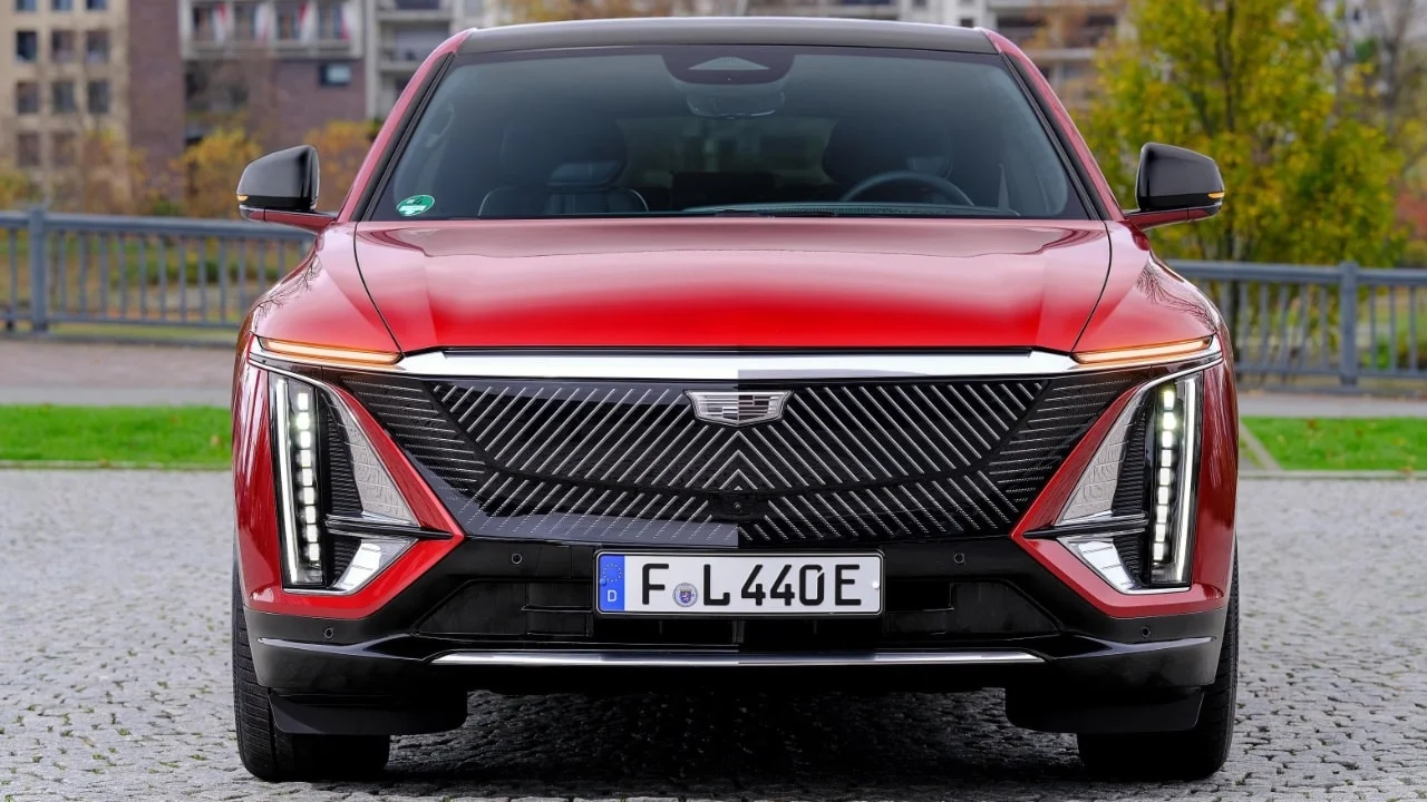 Used Cadillac LYRIQ - Sell your Cadillac car in Switzerland | CompriamoAuto.ch