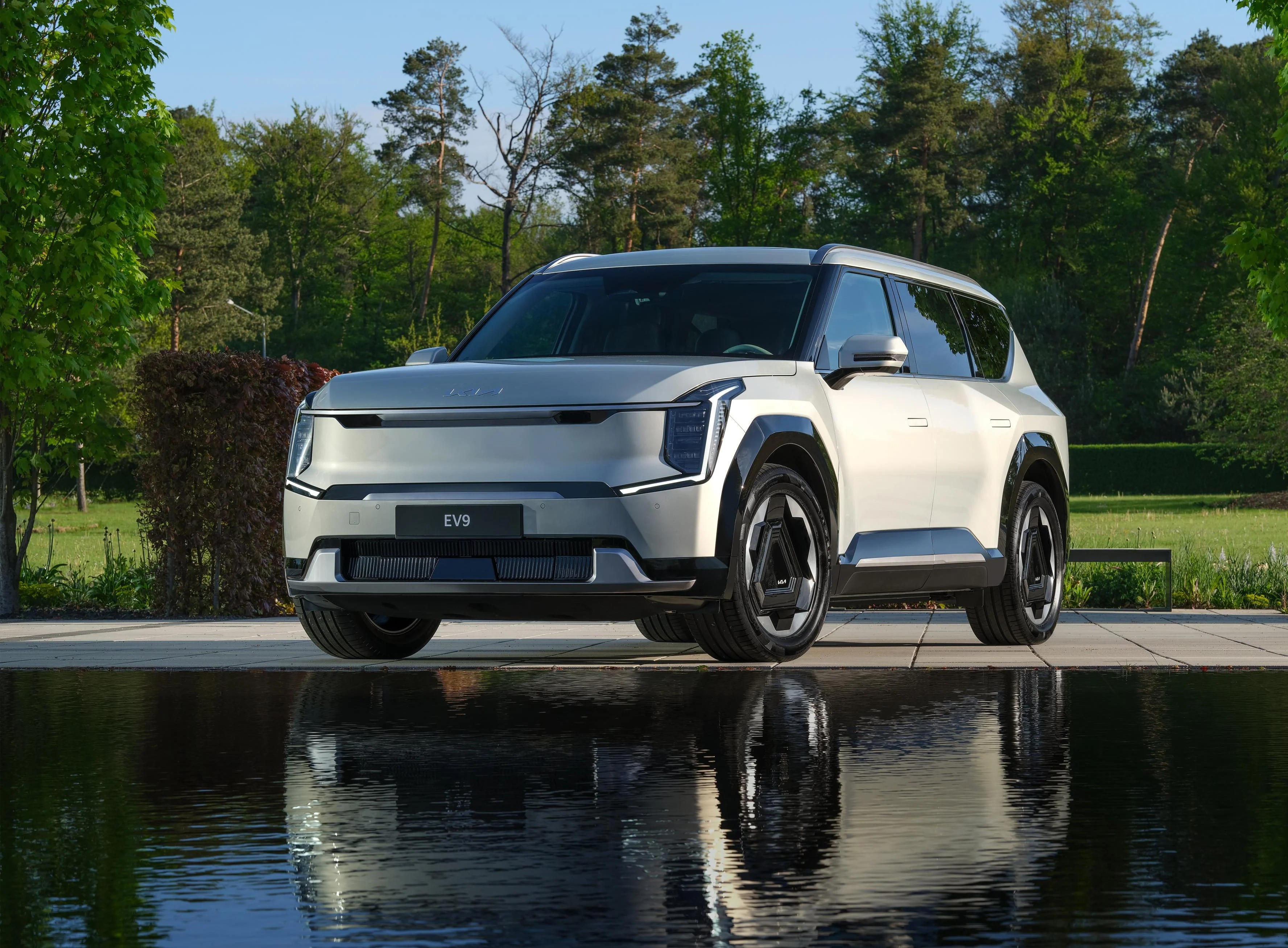 Used Kia EV9 - Sell your Kia car in Switzerland | CompriamoAuto.ch