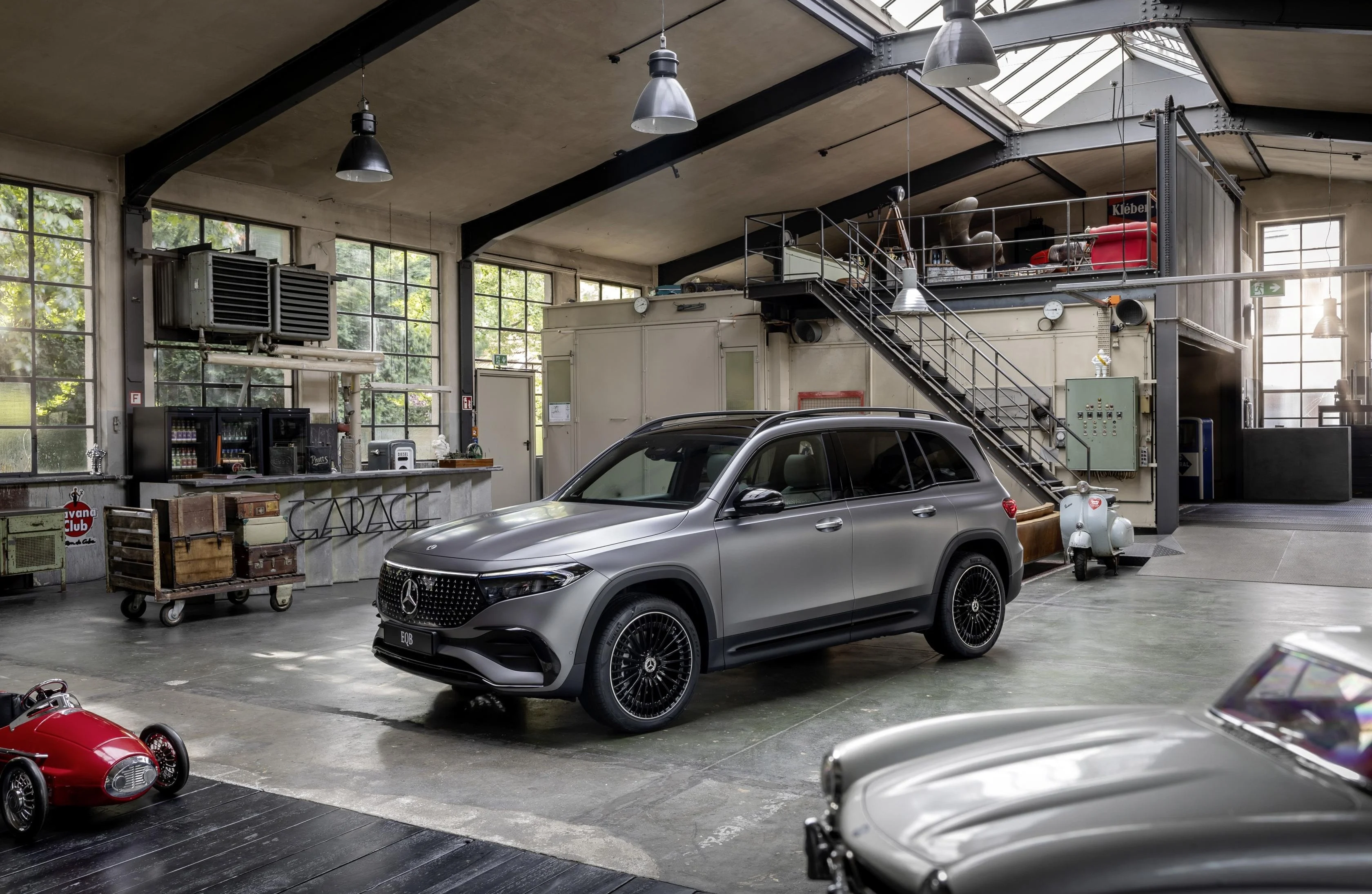 Used Mercedes Benz EQB - Sell your Mercedes Benz car in Switzerland | CompriamoAuto.ch