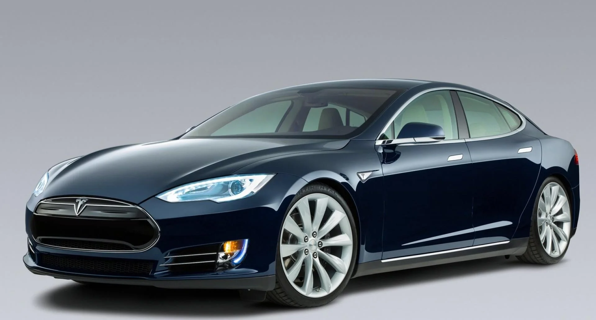 Used Tesla MODEL S - Sell your Tesla car in Switzerland | CompriamoAuto.ch
