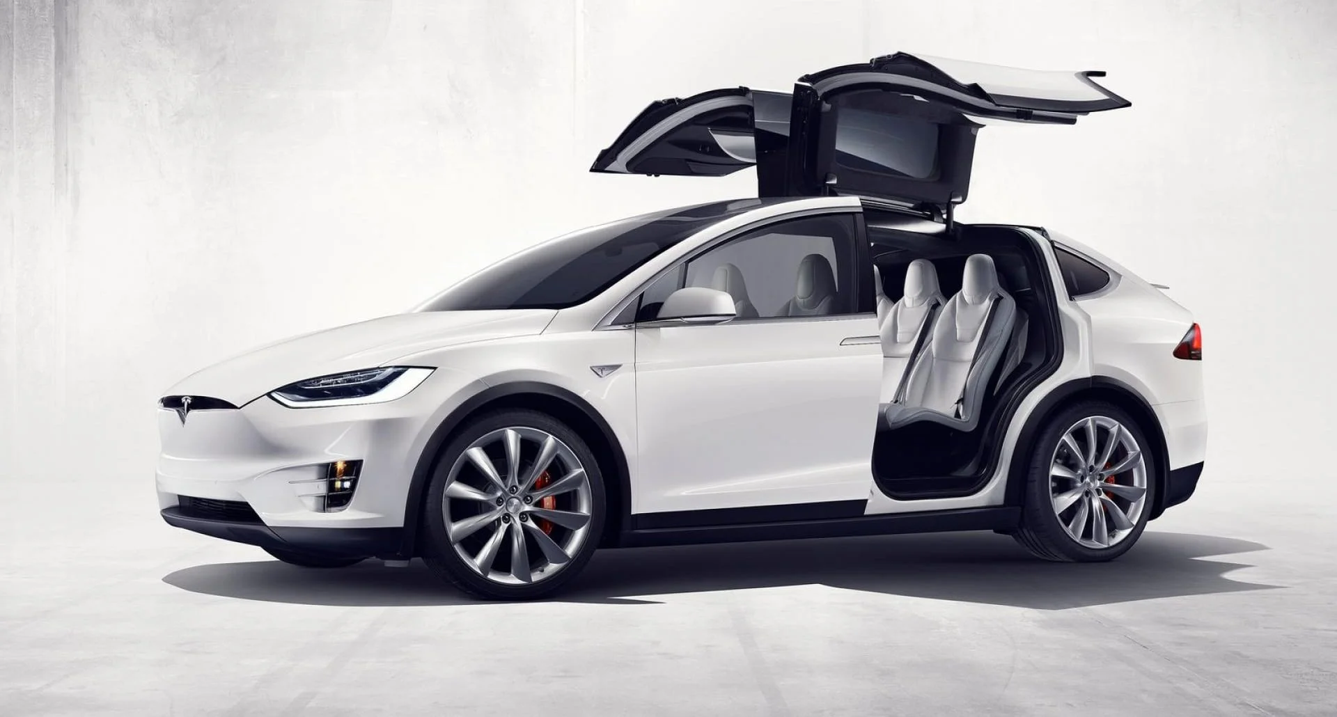 Used Tesla MODEL X - Sell your Tesla car in Switzerland | CompriamoAuto.ch